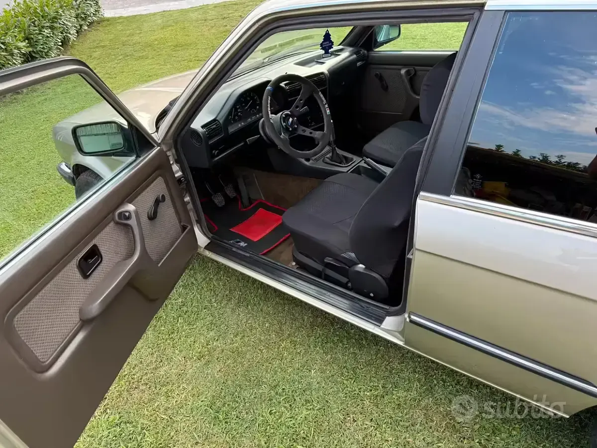 Occasion BMW 320 125 ch (91 kW) 1984 Berline