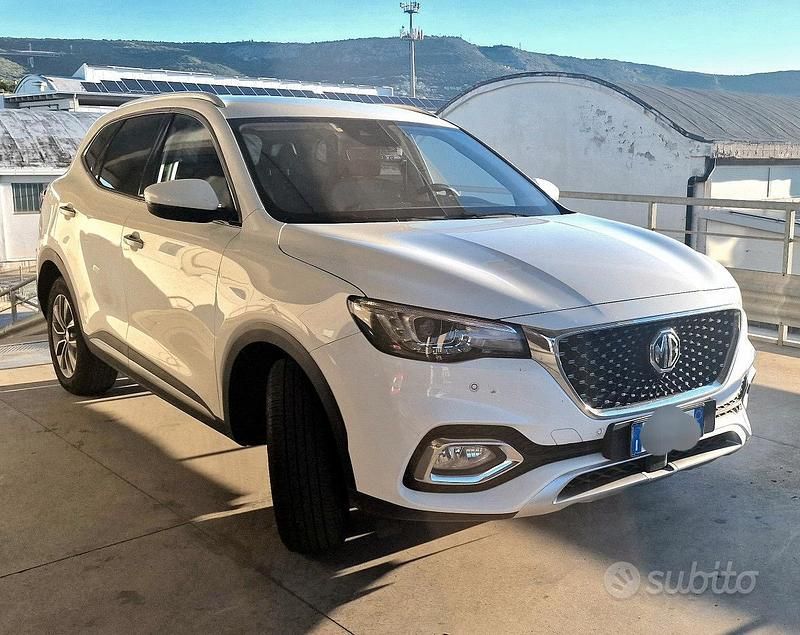Bianco Usata 2023 MG HS SUV | 19.500 € (Cara) - Immagine 1/3