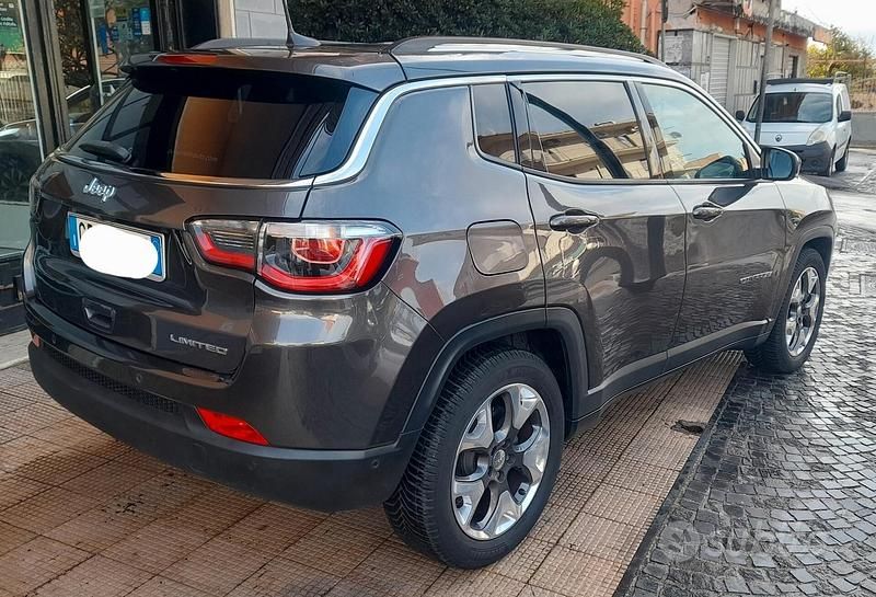Usata Jeep Compass Limited 120 CV (88 kW) 2020 Grigio SUV