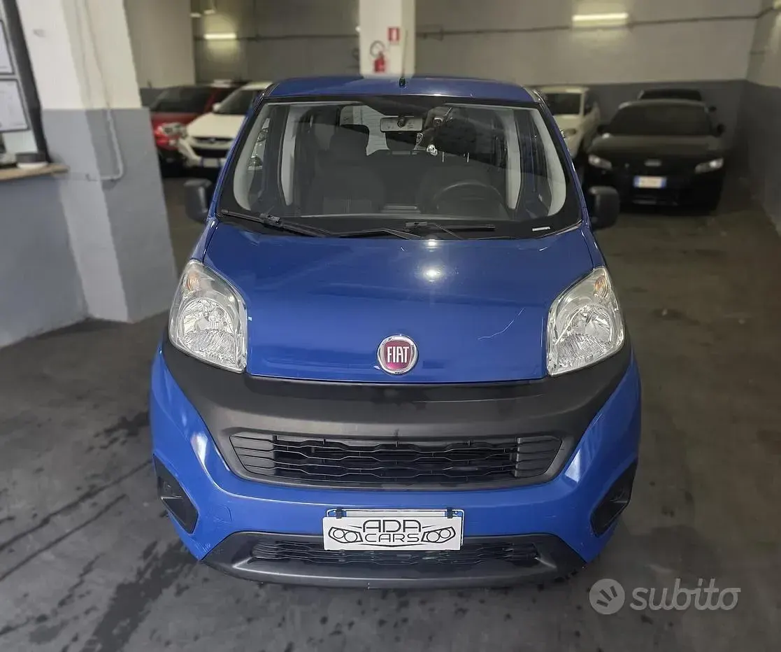 Usata Fiat Qubo Trekking 70 CV (51 kW) 2018 Blu Monovolume