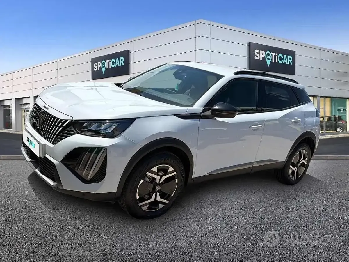 Usata Peugeot 2008 Allure 136 CV (100 kW) 2025 Bianco SUV