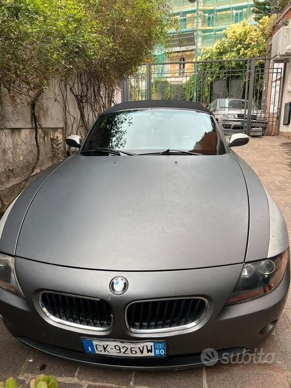 Usata BMW Z4 192 CV (141 kW) 2003 Grigio Cabrio