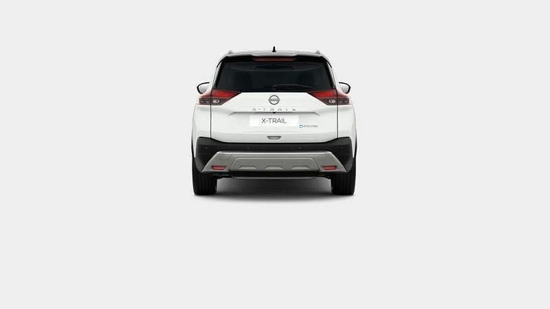 Neu Nissan X-Trail Tekna 158 PS (116 kW) 2026 Weiß SUV