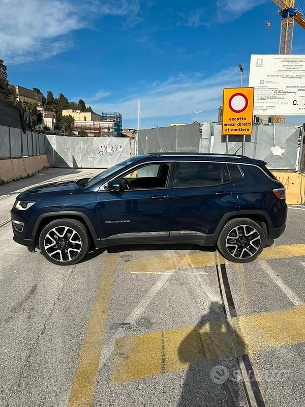 Usata Jeep Compass Limited 120 CV (88 kW) 2018 Blu SUV