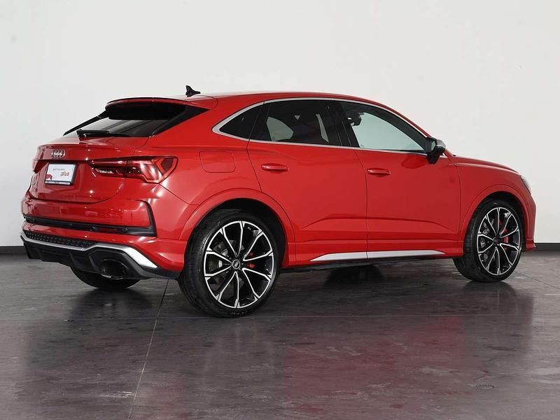 Usata Audi RS Q3 Sportback Comfort 400 CV (294 kW) 2021 Rosso tango SUV
