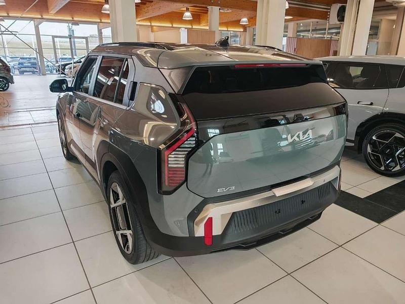 Nuova Kia EV3 Earth 60 kW (82 CV) 2026 Antracite metallizzato SUV