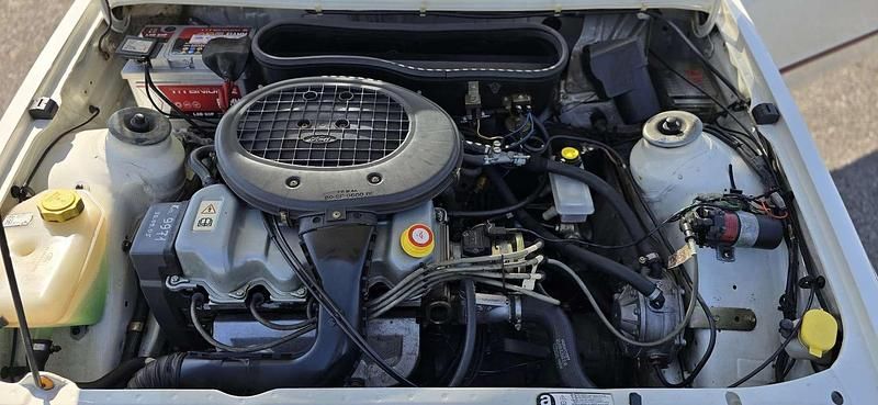 Usata Ford Escort Cabriolet 73 CV (53 kW) 1990 Cabrio