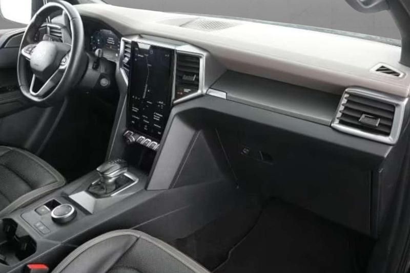 Usata VW Amarok Aventura 241 CV (177 kW) 2023 Nero Pick-up