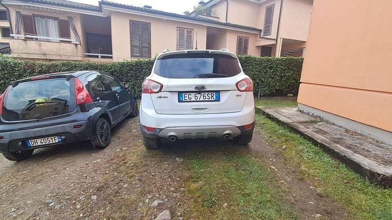 Usata Ford Kuga Titanium 140 CV (102 kW) 2011 SUV