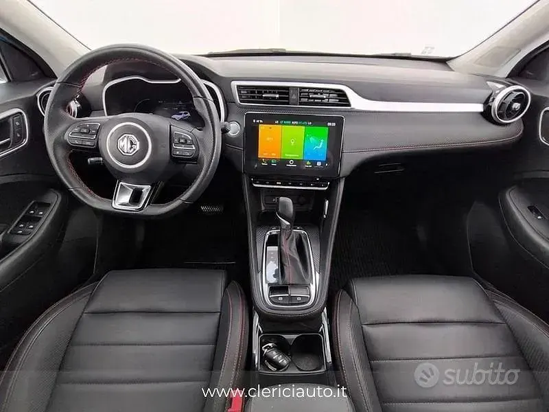 Usata MG ZS Luxury 111 CV (81 kW) 2023 Bluazzurro SUV