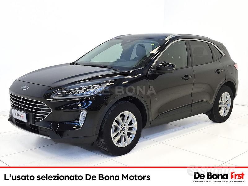 Usata Ford Kuga ST-Line 150 CV (110 kW) 2023 Nero SUV