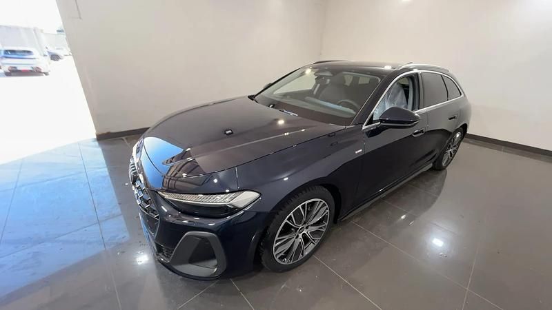 Nuova Audi A5 S-Line 204 CV (150 kW) 2025 Blu firmamento Station wagon