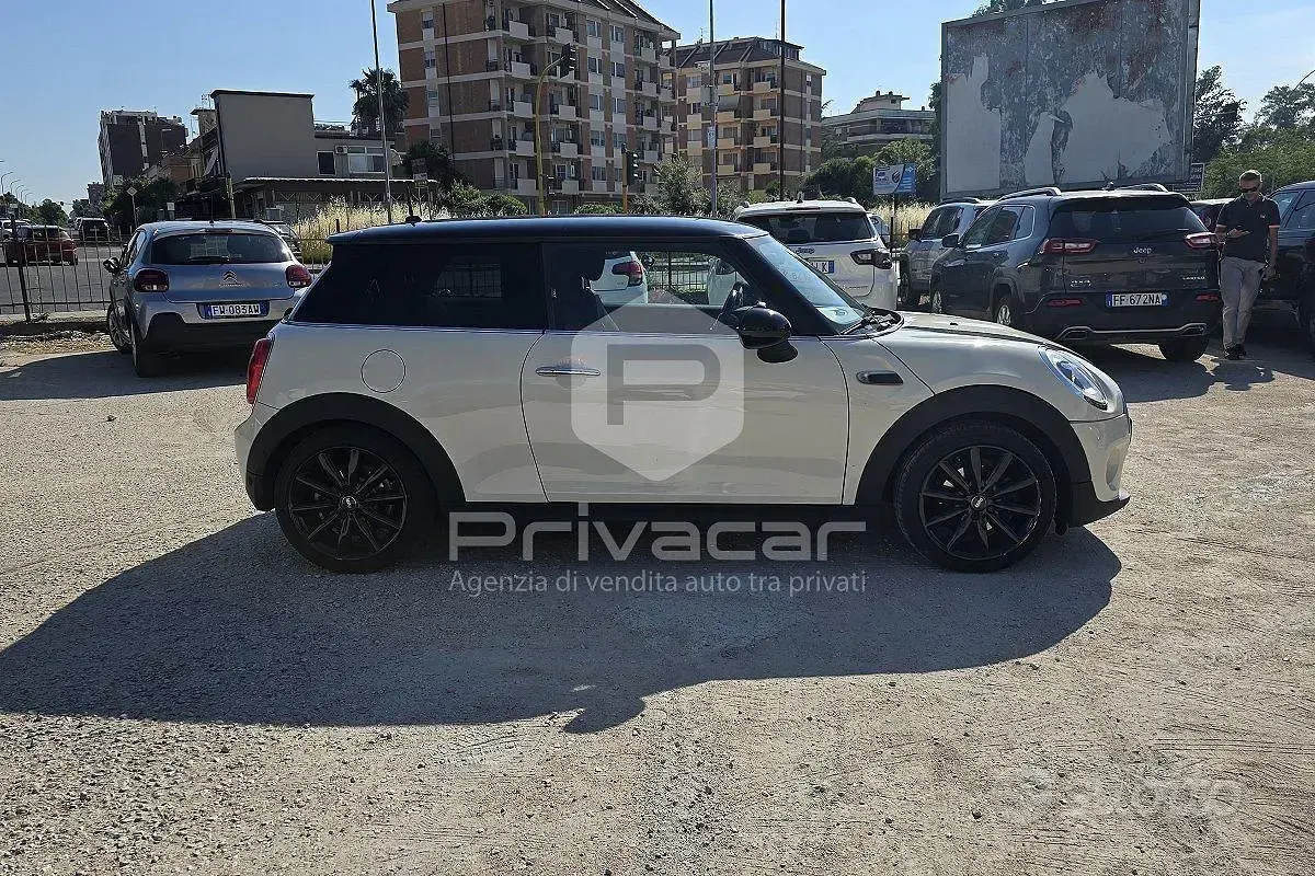 Usata Mini Cooper D Business 116 CV (85 kW) 2017 Bianco Utilitaria