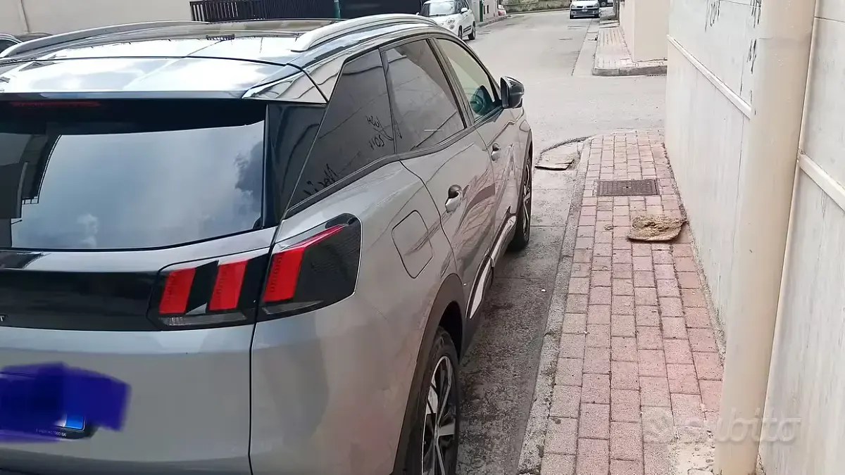 Usata Peugeot 3008 131 CV (96 kW) 2019 Grigio SUV