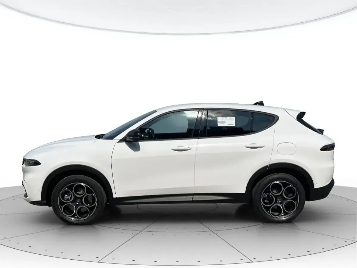 Nuova Alfa Romeo Tonale Sprint 179 CV (131 kW) 2025 Bianco SUV