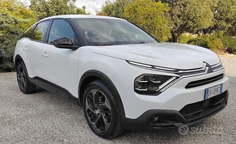 Occasion Citroën C4 Feel 131 ch (96 kW) 2022 Blanc Berline