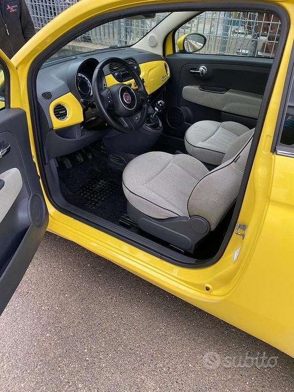 Usata Fiat 500 2010 Giallo Utilitaria