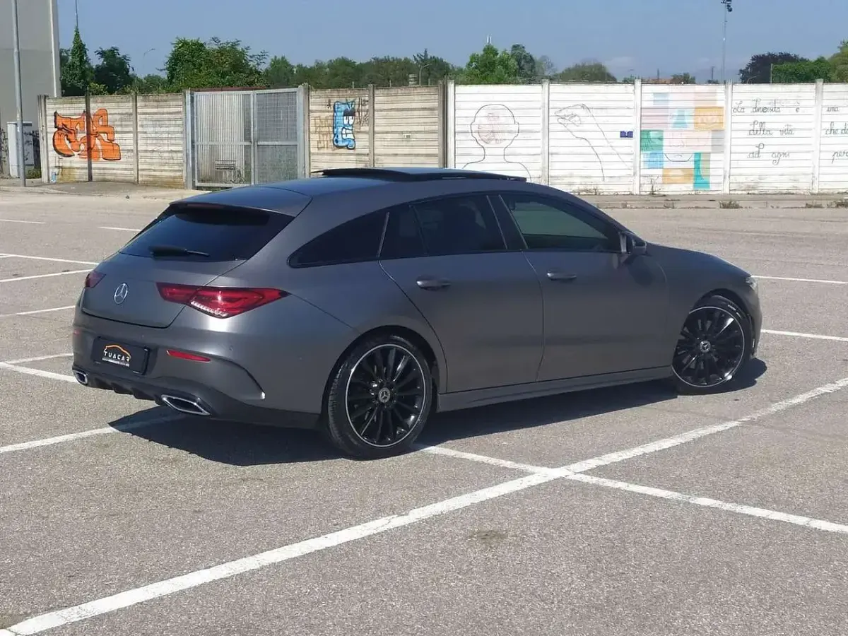 Usata Mercedes CLA200 Shooting Brake AMG line 150 CV (110 kW) 2020 Grigio Station wagon