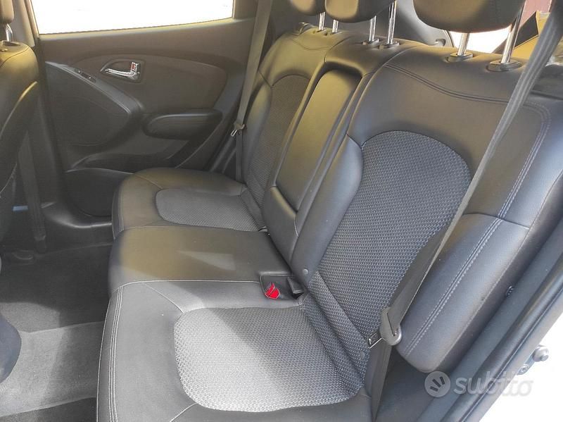 Usata Hyundai ix35 Comfort 115 CV (84 kW) 2012 Grigio SUV