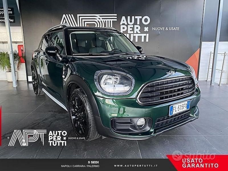 Usata Mini Cooper D Countryman Business 150 CV (110 kW) 2017 Verde SUV