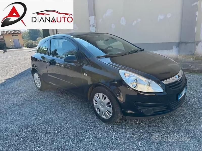 Usata Opel Corsa Club 80 CV (58 kW) 2007 Nero Utilitaria