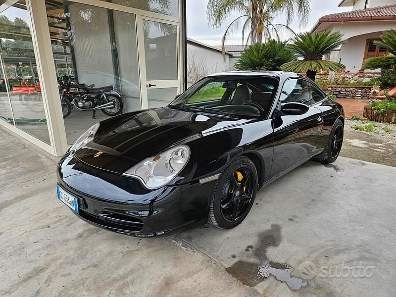 Begagnad Porsche 996 320 HK (235 kW) 2002 Sportkupé