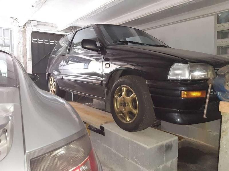 Usata Daihatsu Charade 101 CV (74 kW) 1992 Utilitaria