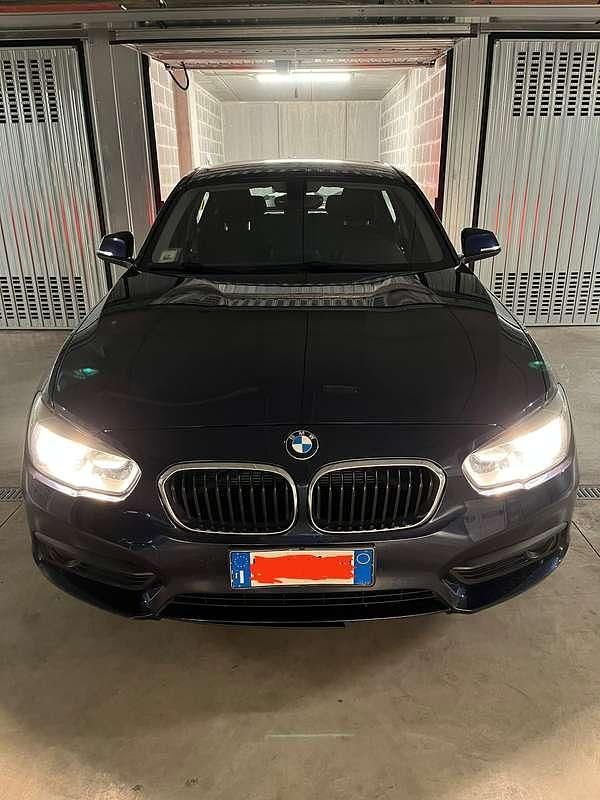 Occasion BMW 118 Advantage 150 ch (110 kW) 2015 Bleue Citadine