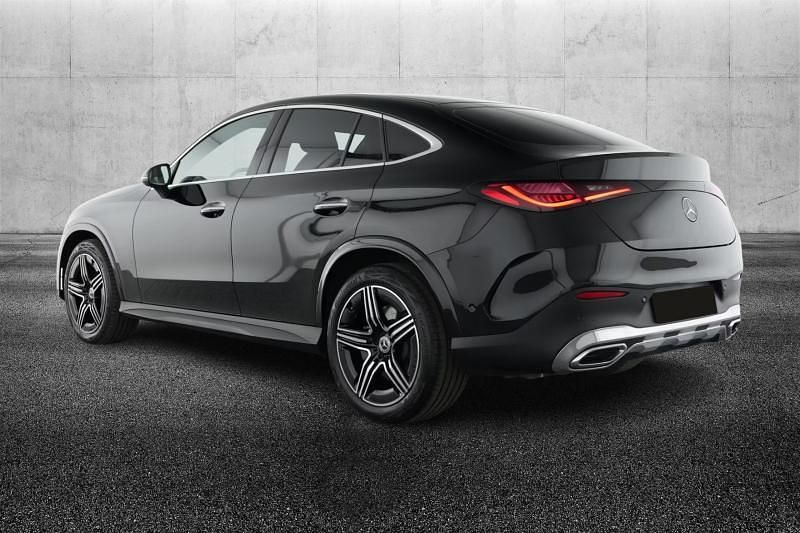 Usata Mercedes GLC450 Advanced Plus 367 CV (269 kW) 2024 Nero metallizzato Coupé