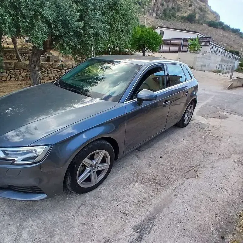 Usata Audi A3 Business 116 CV (85 kW) 2018 Berlina