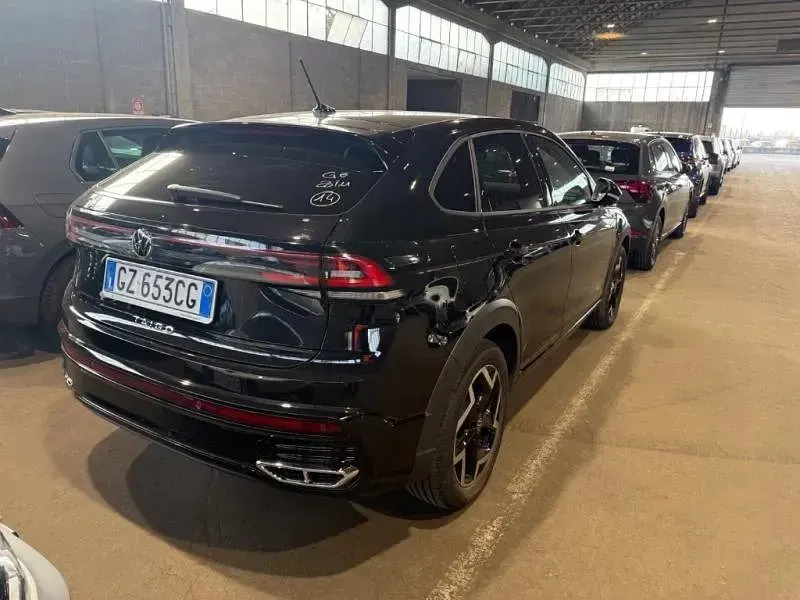 Usata VW Taigo R-line 115 CV (84 kW) 2025 Nero SUV