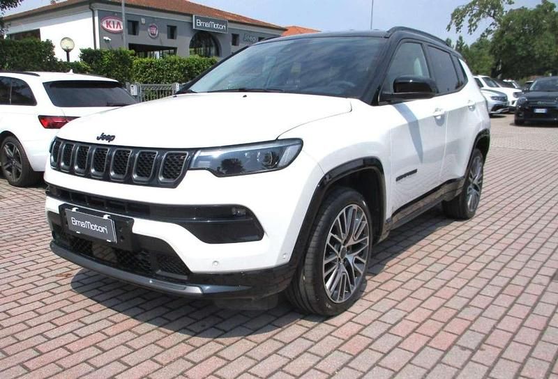 Usata Jeep Compass Summit 131 CV (96 kW) 2024 Bianco SUV