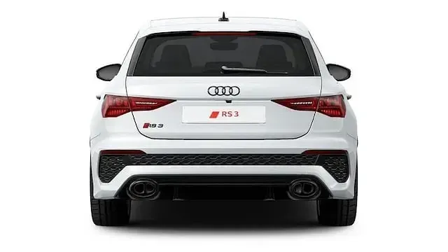 Usata Audi RS3 Sportback Comfort 400 CV (294 kW) 2023 Bianco ghiaccio metallizzato Utilitaria