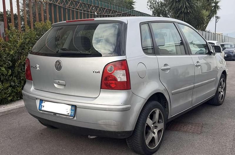 Occasion VW Polo Trendline 75 ch (55 kW) 2004 Argent Citadine