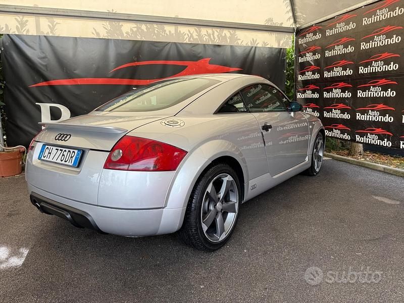 Usata Audi TT 179 CV (131 kW) 2002 Grigio Coupé