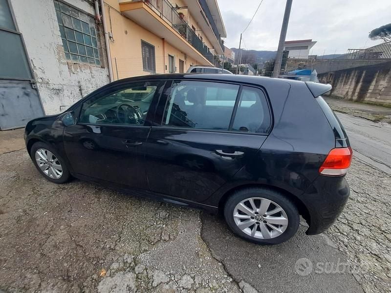 Usata VW Golf Highline 122 CV (89 kW) 2011 Nero Berlina