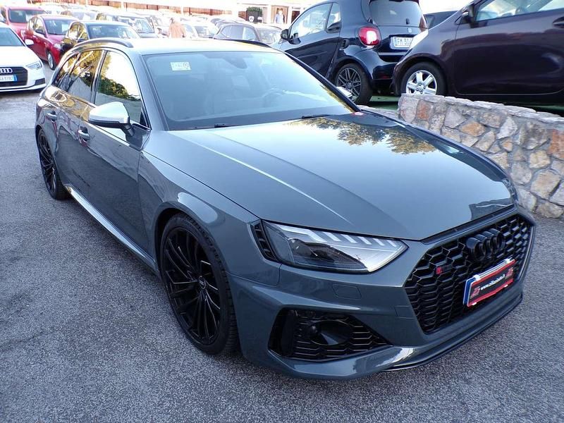 Usata Audi RS4 450 CV (330 kW) 2021 Grigio Station wagon