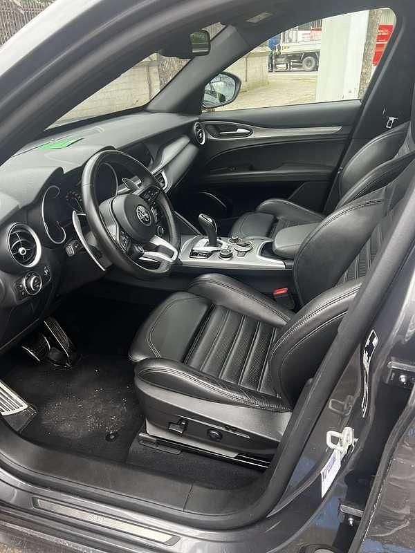 Usata Alfa Romeo Stelvio Veloce 209 CV (153 kW) 2021 SUV