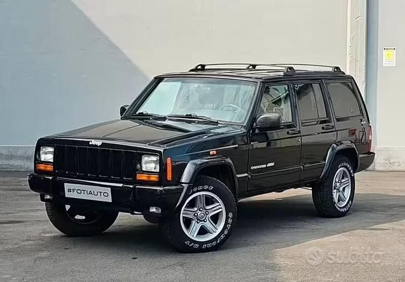 Usata Suzuki Samurai 64 CV (47 kW) 1989 Rosso SUV