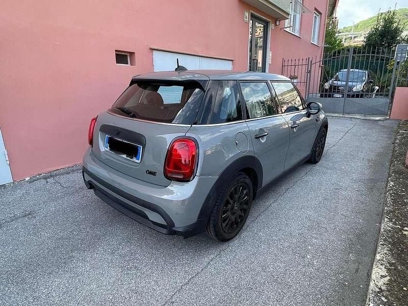 Usata Mini ONE Classic 102 CV (75 kW) 2022 Utilitaria