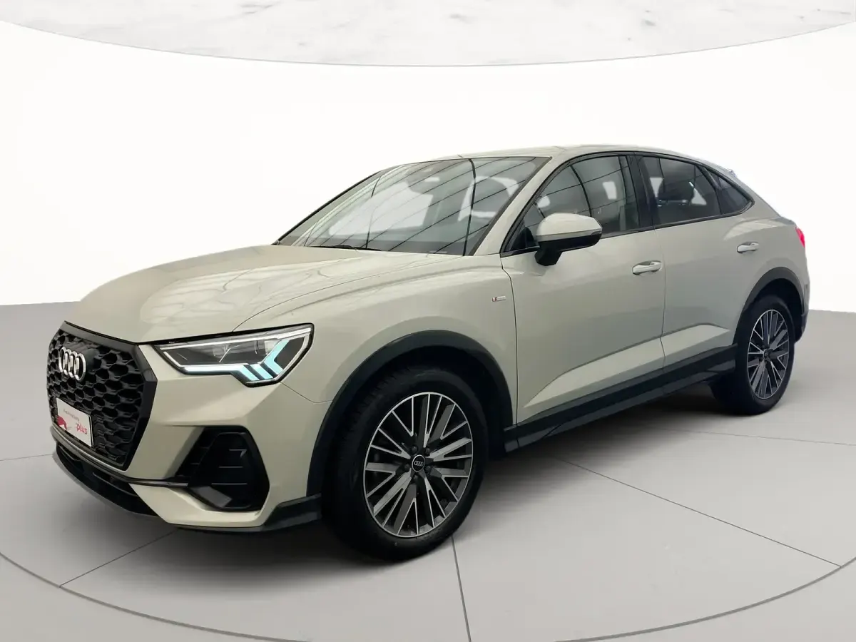 Usata Audi Q3 Sportback S-Line 150 CV (110 kW) 2021 SUV