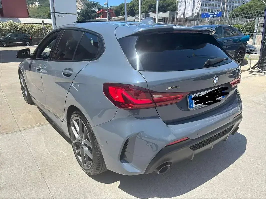 Usata BMW M135 306 CV (225 kW) 2021 Grigio Utilitaria