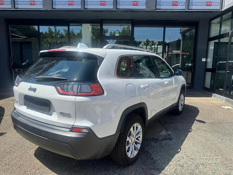 Usata Jeep Cherokee Longitude 194 CV (142 kW) 2019 Bianco SUV
