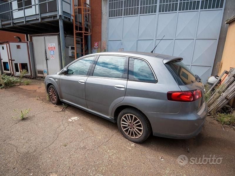 Usata Fiat Croma 150 CV (110 kW) 2010 Station wagon