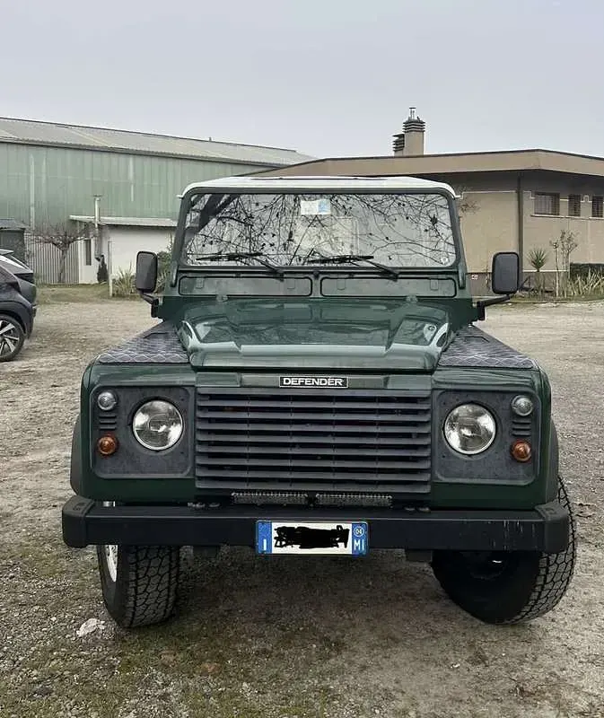 Usata Land Rover Defender SE 122 CV (89 kW) 2004 Station wagon