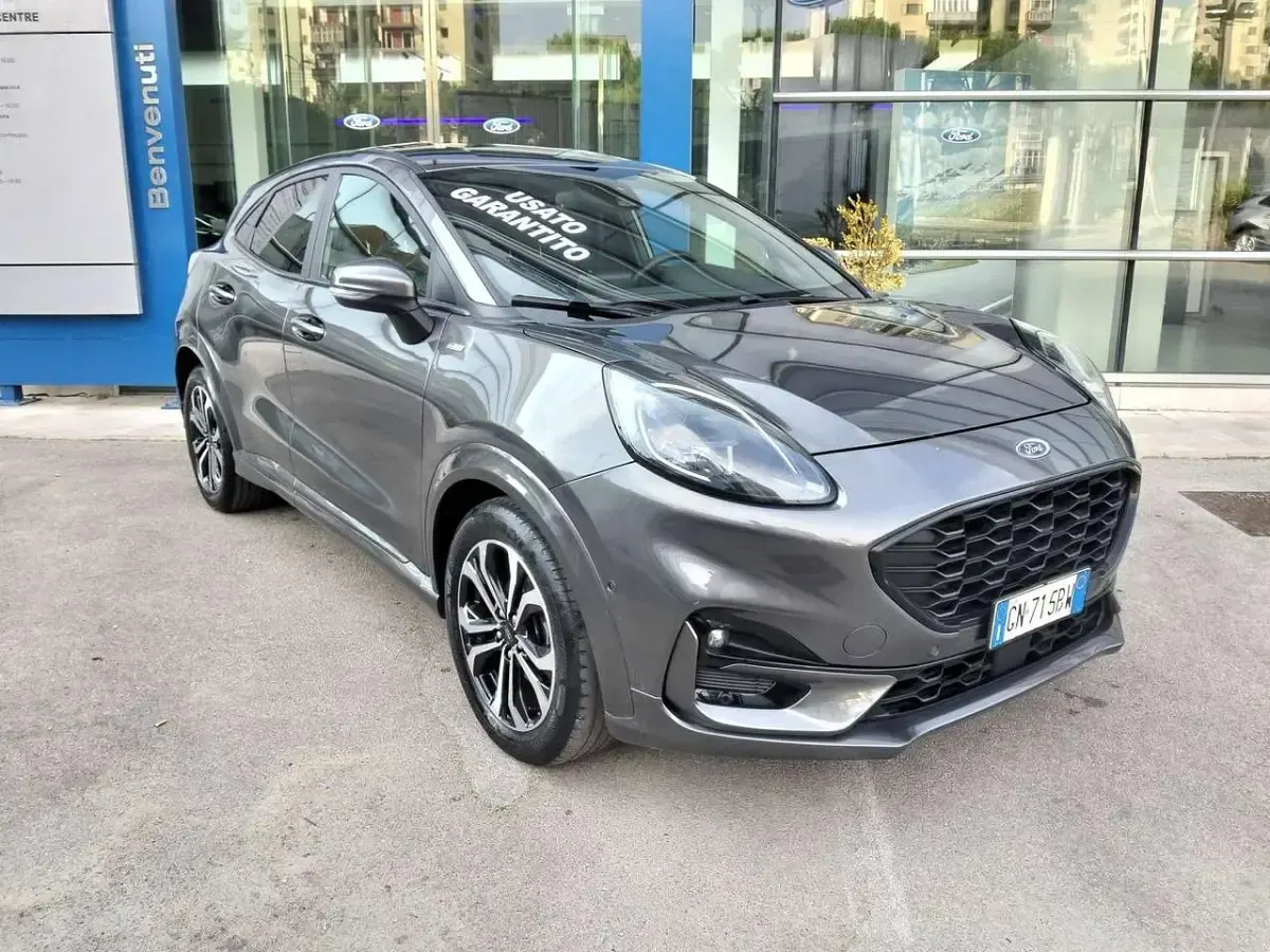 Usata Ford Puma ST-Line 125 CV (91 kW) 2023 Magnetic grey SUV