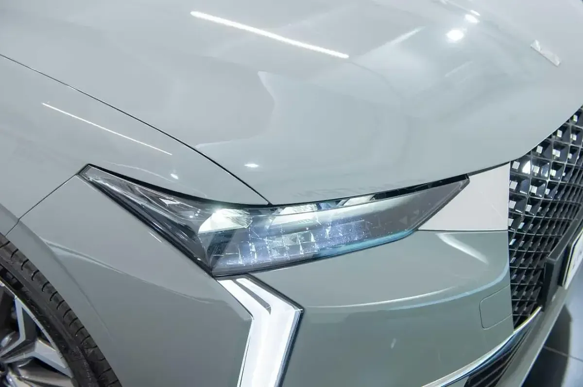 Nuova DS Automobiles DS4 Trocadero 225 CV (165 kW) 2025 Grigio SUV