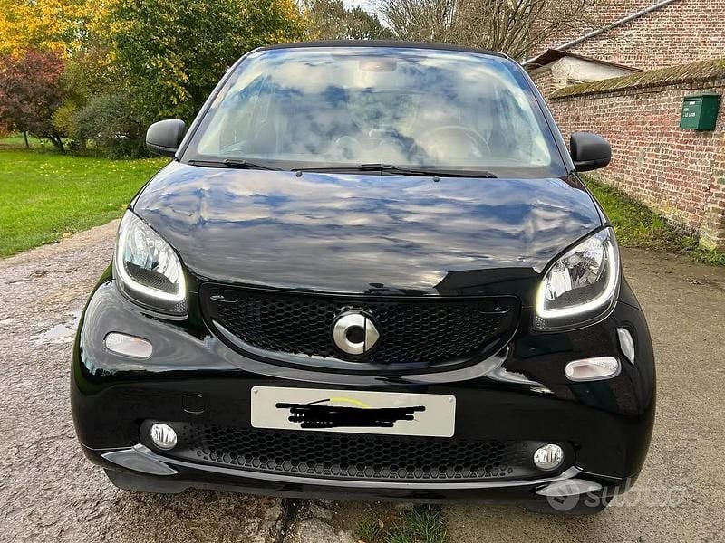 Begagnad Smart ForTwo Coupé Passion 90 HK (66 kW) 2017 Svart Sportkupé