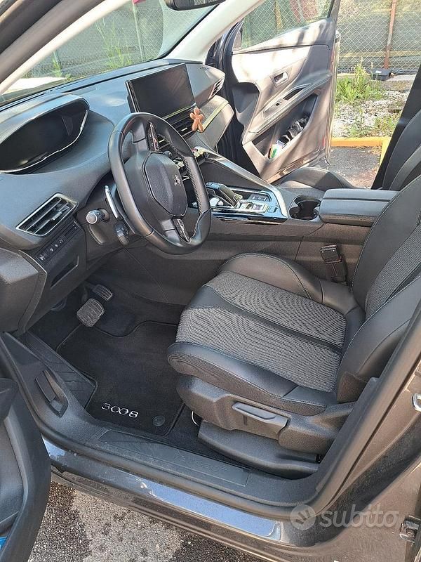 Usata Peugeot 3008 131 CV (96 kW) 2021 Grigio SUV
