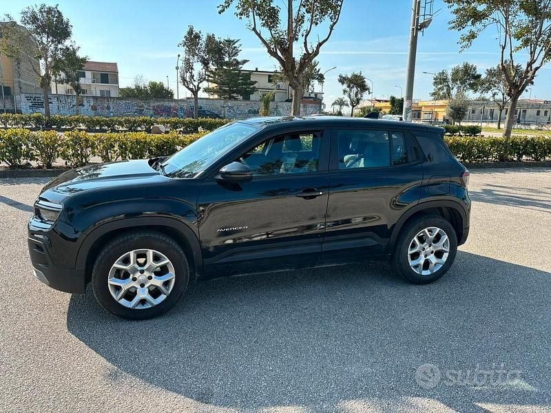 Usata Jeep Avenger Altitude 100 CV (73 kW) 2023 SUV